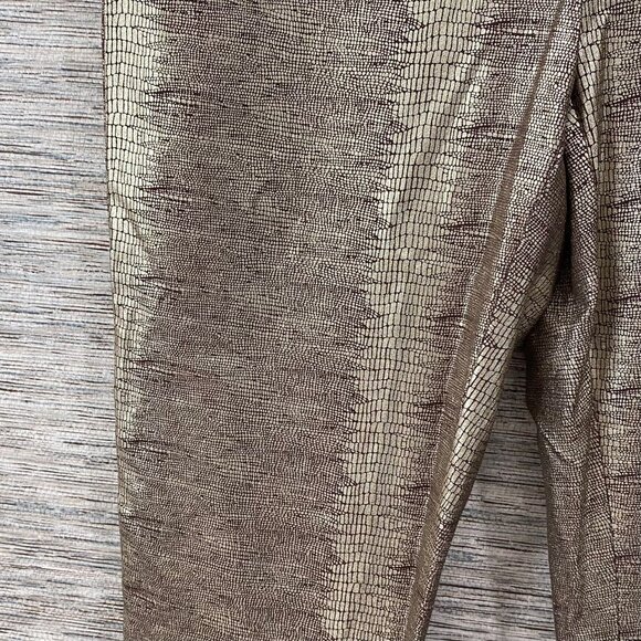 Alfani Gold Metallic Animal Print Pull-On Pants Size 6 Shiny Party Trousers ✨⭐ - Picture 2 of 7